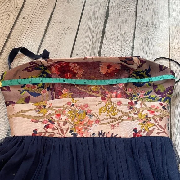 ANTHROPOLOGIE MOULINETTE SOEURS dress SIZE 2
Like new!! - Picture 8 of 10